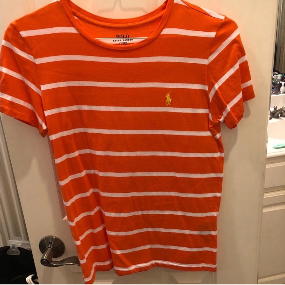 polo t-shirt